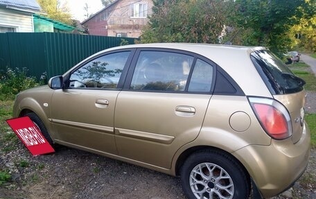 KIA Rio II, 2011 год, 650 000 рублей, 4 фотография
