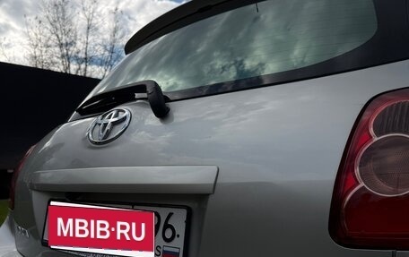 Toyota Auris II, 2007 год, 800 000 рублей, 4 фотография
