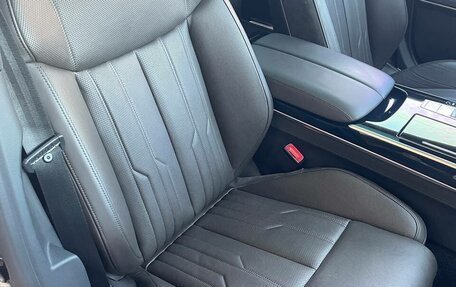 Audi A8, 2021 год, 9 500 000 рублей, 19 фотография