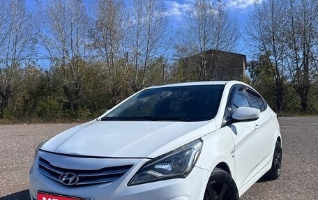 Hyundai Solaris II рестайлинг, 2014 год, 759 000 рублей, 2 фотография