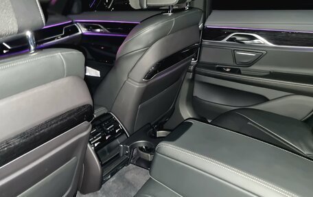 BMW 7 серия, 2019 год, 4 790 000 рублей, 35 фотография