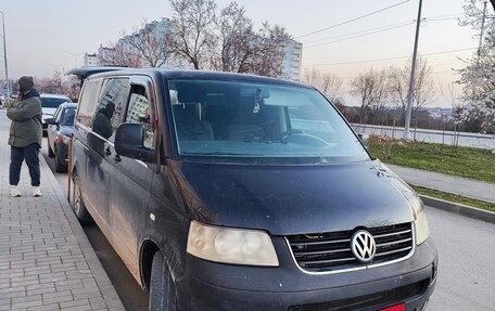 Volkswagen Caravelle T5, 2008 год, 750 000 рублей, 3 фотография