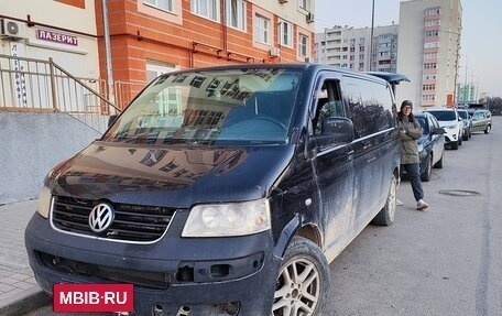 Volkswagen Caravelle T5, 2008 год, 750 000 рублей, 4 фотография
