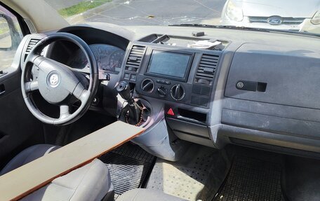 Volkswagen Caravelle T5, 2008 год, 750 000 рублей, 9 фотография