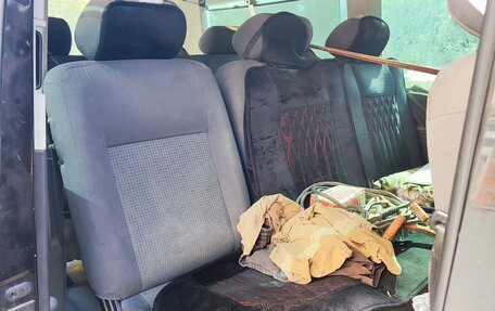 Volkswagen Caravelle T5, 2008 год, 750 000 рублей, 11 фотография
