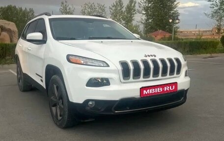 Jeep Cherokee, 2017 год, 880 000 рублей, 1 фотография