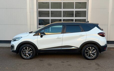 Renault Kaptur I рестайлинг, 2022 год, 2 000 000 рублей, 2 фотография