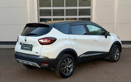 Renault Kaptur I рестайлинг, 2022 год, 2 000 000 рублей, 5 фотография