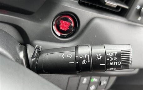 Honda Vezel, 2024 год, 2 013 000 рублей, 11 фотография