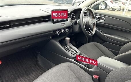 Honda Vezel, 2024 год, 2 013 000 рублей, 20 фотография