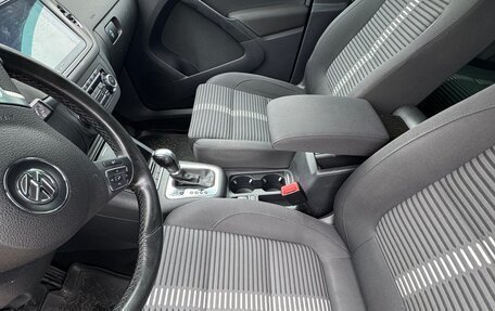 Volkswagen Tiguan I, 2010 год, 950 000 рублей, 9 фотография