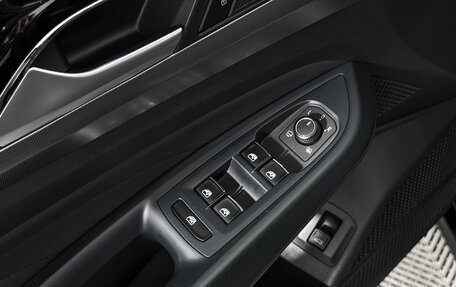 Volkswagen Passat B8 рестайлинг, 2023 год, 2 990 000 рублей, 10 фотография
