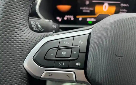Volkswagen Passat B8 рестайлинг, 2022 год, 1 835 000 рублей, 10 фотография