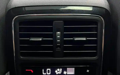 Volkswagen Passat B8 рестайлинг, 2022 год, 1 835 000 рублей, 14 фотография