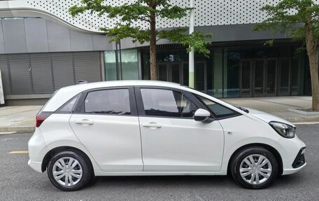 Honda Fit, 2022 год, 1 300 000 рублей, 6 фотография