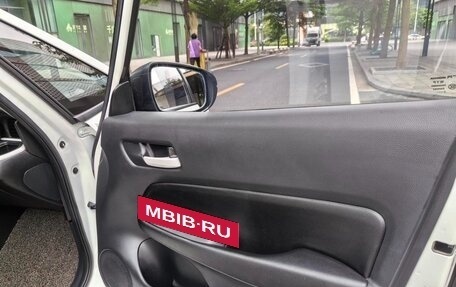 Honda Fit, 2022 год, 1 300 000 рублей, 10 фотография