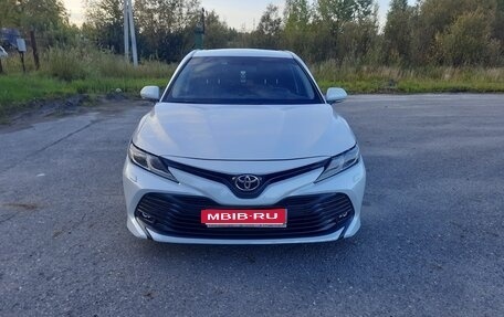 Toyota Camry, 2020 год, 2 950 000 рублей, 1 фотография