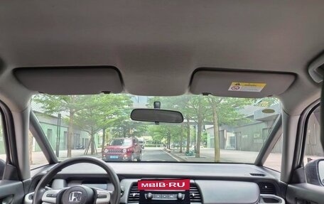 Honda Fit, 2022 год, 1 300 000 рублей, 13 фотография
