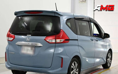 Honda Freed II, 2022 год, 1 650 000 рублей, 2 фотография