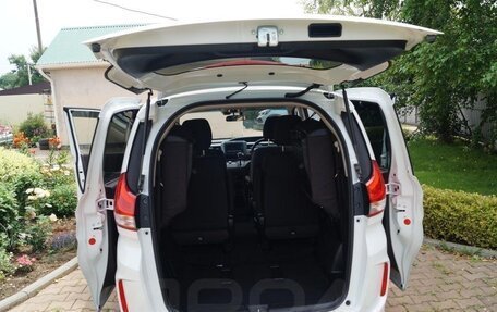 Honda Freed II, 2022 год, 1 350 000 рублей, 8 фотография