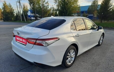 Toyota Camry, 2020 год, 2 950 000 рублей, 3 фотография