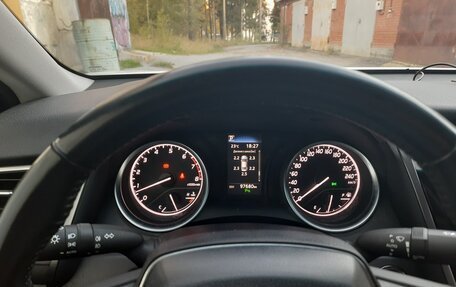 Toyota Camry, 2020 год, 2 950 000 рублей, 9 фотография