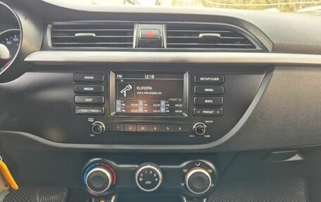 KIA Rio IV, 2019 год, 1 215 000 рублей, 12 фотография