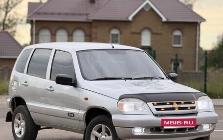 Chevrolet Niva I рестайлинг, 2008 год, 240 000 рублей, 3 фотография