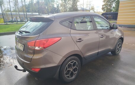 Hyundai ix35 I рестайлинг, 2013 год, 820 000 рублей, 4 фотография
