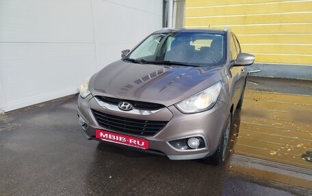 Hyundai ix35 I рестайлинг, 2013 год, 820 000 рублей, 2 фотография