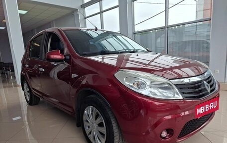 Renault Sandero I, 2012 год, 437 000 рублей, 2 фотография