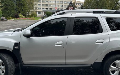 Renault Duster, 2022 год, 1 850 000 рублей, 3 фотография