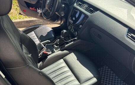 Skoda Octavia, 2018 год, 1 815 000 рублей, 18 фотография