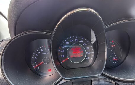 KIA Rio III рестайлинг, 2011 год, 625 000 рублей, 8 фотография