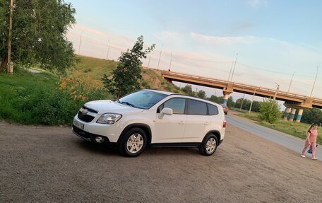 Chevrolet Orlando I, 2013 год, 700 000 рублей, 5 фотография