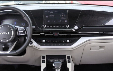 KIA Carens, 2026 год, 2 930 000 рублей, 11 фотография