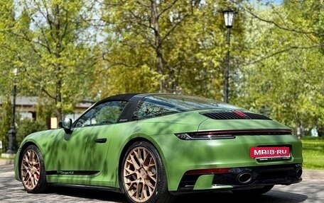 Porsche 911, 2021 год, 14 000 000 рублей, 7 фотография