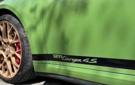 Porsche 911, 2021 год, 14 000 000 рублей, 26 фотография