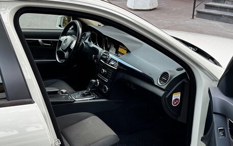 Mercedes-Benz C-Класс, 2011 год, 1 547 000 рублей, 13 фотография