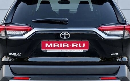 Toyota RAV4, 2021 год, 3 690 000 рублей, 3 фотография
