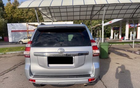 Toyota Land Cruiser Prado 150 рестайлинг 2, 2014 год, 3 500 000 рублей, 12 фотография