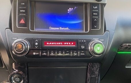 Toyota Land Cruiser Prado 150 рестайлинг 2, 2014 год, 3 500 000 рублей, 14 фотография