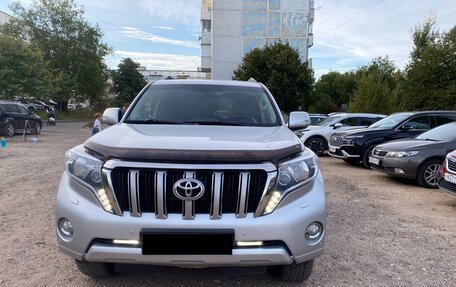 Toyota Land Cruiser Prado 150 рестайлинг 2, 2014 год, 3 500 000 рублей, 22 фотография