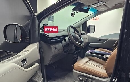 Hyundai Staria, 2025 год, 5 370 000 рублей, 17 фотография