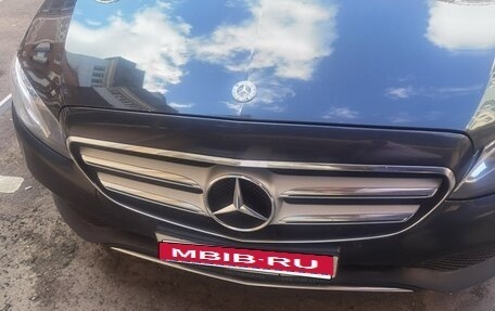 Mercedes-Benz E-Класс, 2017 год, 3 000 000 рублей, 2 фотография