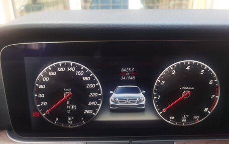 Mercedes-Benz E-Класс, 2017 год, 3 000 000 рублей, 6 фотография
