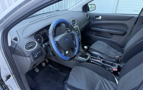 Ford Focus II рестайлинг, 2005 год, 359 000 рублей, 11 фотография