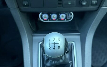 Ford Focus II рестайлинг, 2005 год, 359 000 рублей, 15 фотография