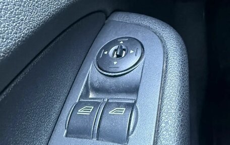 Ford Focus II рестайлинг, 2005 год, 359 000 рублей, 14 фотография