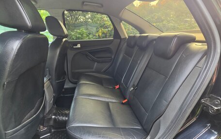 Ford Focus II рестайлинг, 2007 год, 650 000 рублей, 23 фотография